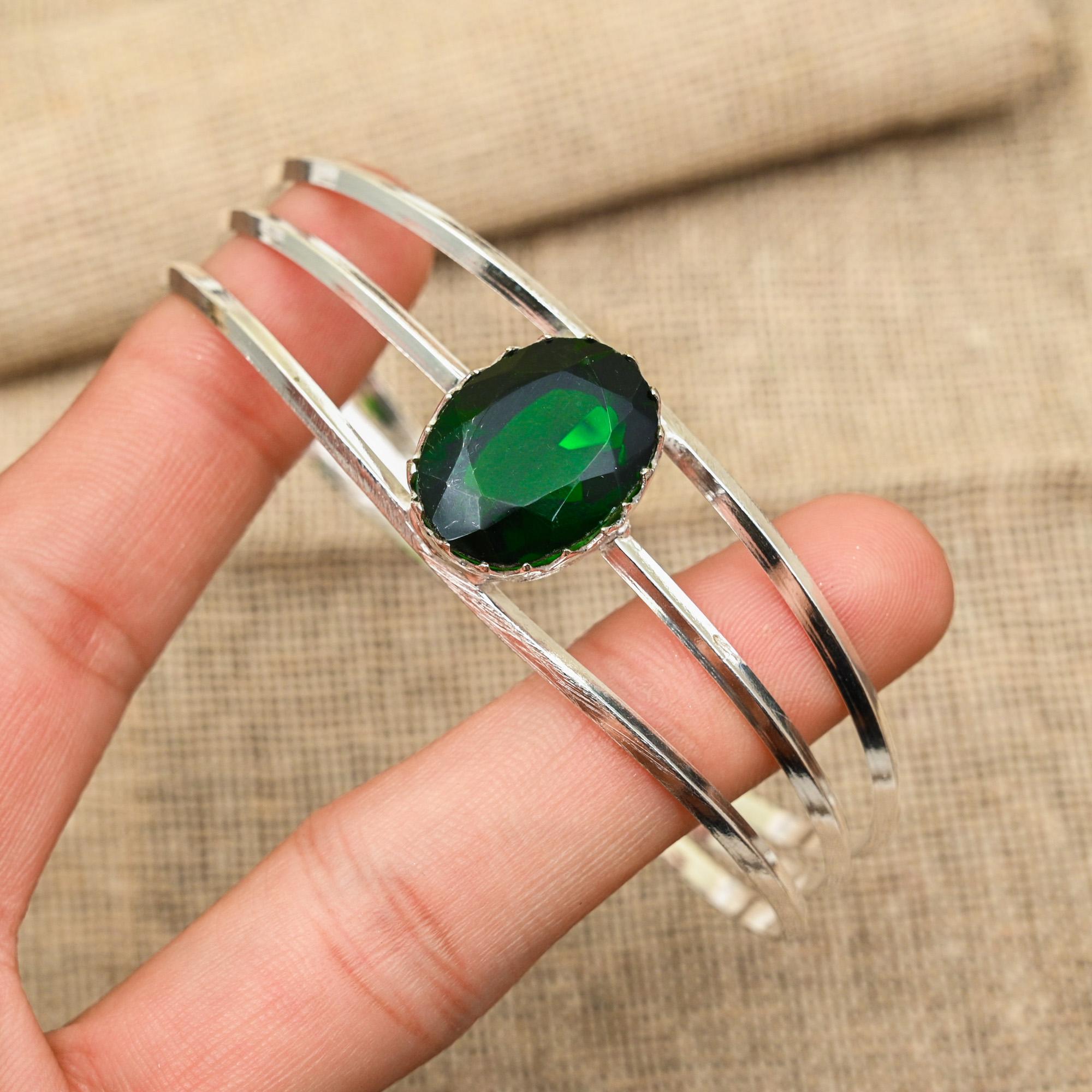 Chrome Diopside Gemstone Handmade 925 Sterling Silver Jewelry Beauteous Adjustable Bracelet For Mother
Chrome Diopside Gemstone Handmade 925 Sterling Silver Jewelry Beauteous Adjustable Bracelet For Mother