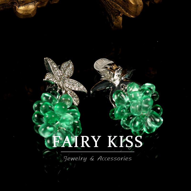 Elegant Green Rhinestone Grape Dangle Earrings with Floral Design
Elegant Green Rhinestone Grape Dangle Earrings with Floral Design