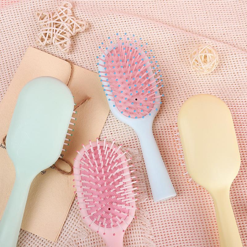 Macaron Color Massage Cushion Comb for Smooth Hair Care and Styling 17*5*3cm рожевий
Macaron Color Massage Cushion Comb for Smooth Hair Care and Styling 17*5*3cm рожевий