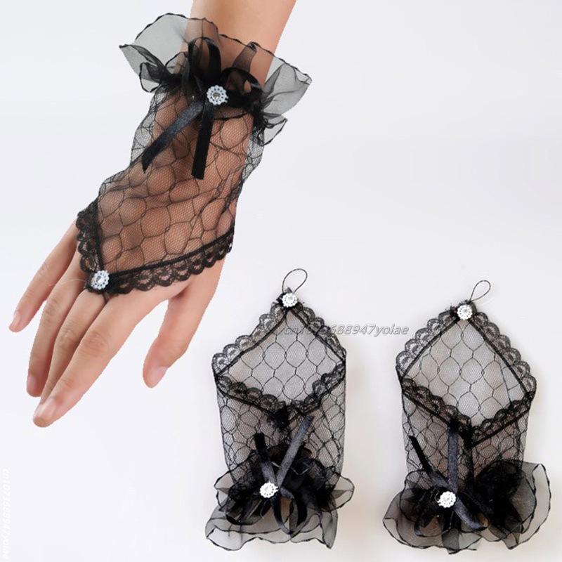 Gothic Short Black Gloves Female Harajuku Lace Bridal Wedding Halloween Lolita Dress Net Gauze Bow Hand Sleeve Fishnet Gloves чорний
Gothic Short Black Gloves Female Harajuku Lace Bridal Wedding Halloween Lolita Dress Net Gauze Bow Hand Sleeve Fishnet Gloves чорний