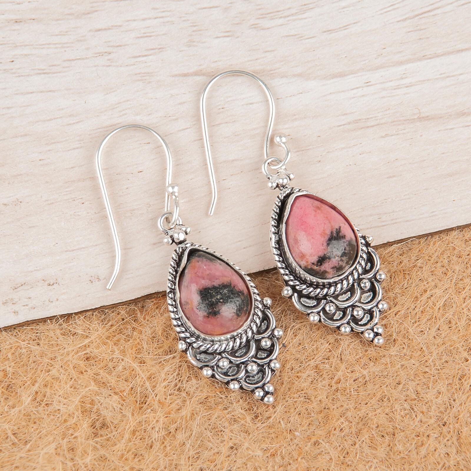 Black Rhodonite Gemstone 925 Sterling Silver Jewelry Earrings Anniversary Gift EE-85-27
Black Rhodonite Gemstone 925 Sterling Silver Jewelry Earrings Anniversary Gift EE-85-27