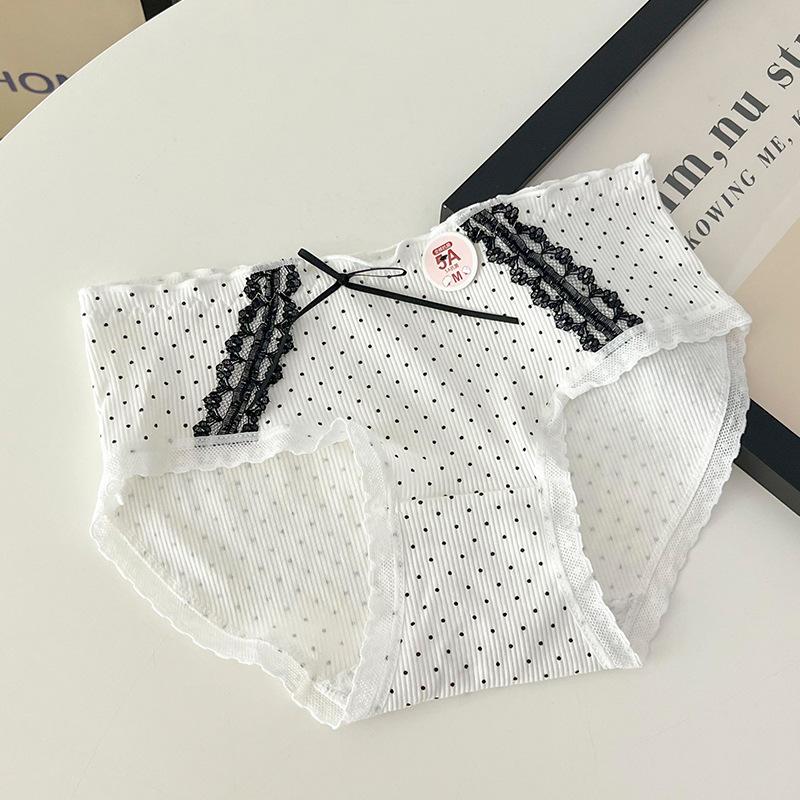 Female Summer New Simple Sweet Cotton Bacteriostatic Comfortable Middle Waist Triangle Briefs M
Female Summer New Simple Sweet Cotton Bacteriostatic Comfortable Middle Waist Triangle Briefs M