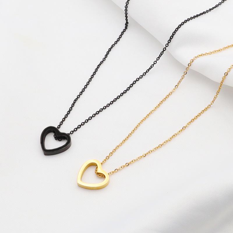 18k Gold Plated Stainless Steel Heart Necklace for Women - Non-Fading Summer Style Clavicle Chain Stainless Steel
18k Gold Plated Stainless Steel Heart Necklace for Women - Non-Fading Summer Style Clavicle Chain Stainless Steel