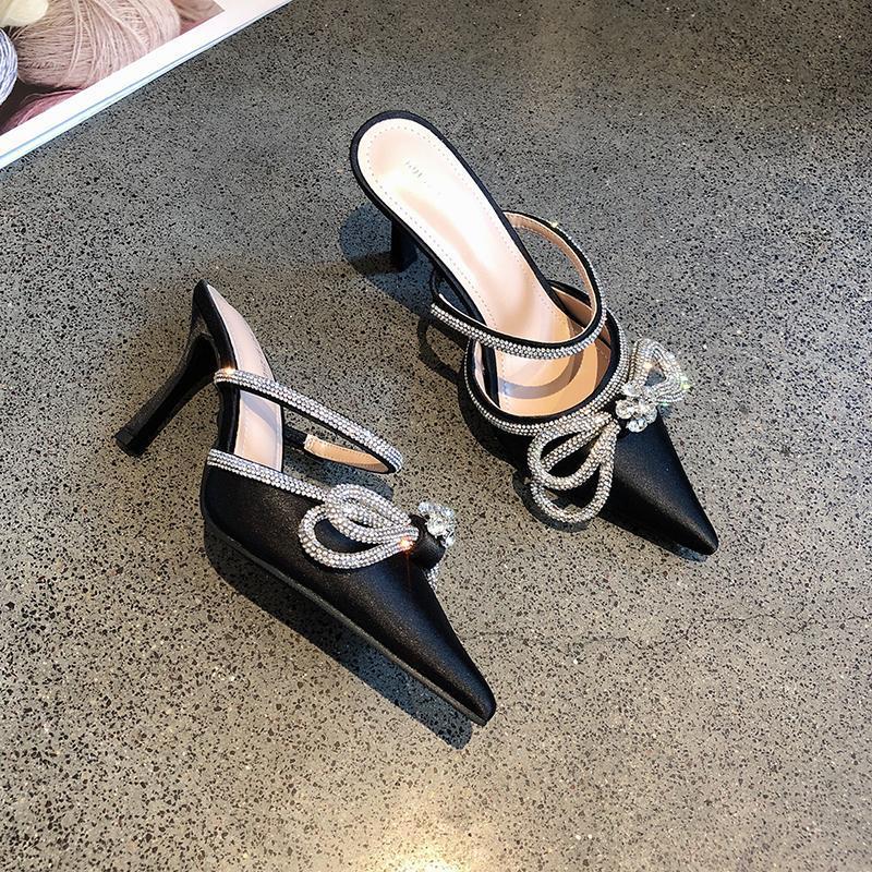 New new baotou rhinestone bow thin heel half drag sandals women s pointed head gas large size women s shoes 40
New new baotou rhinestone bow thin heel half drag sandals women s pointed head gas large size women s shoes 40