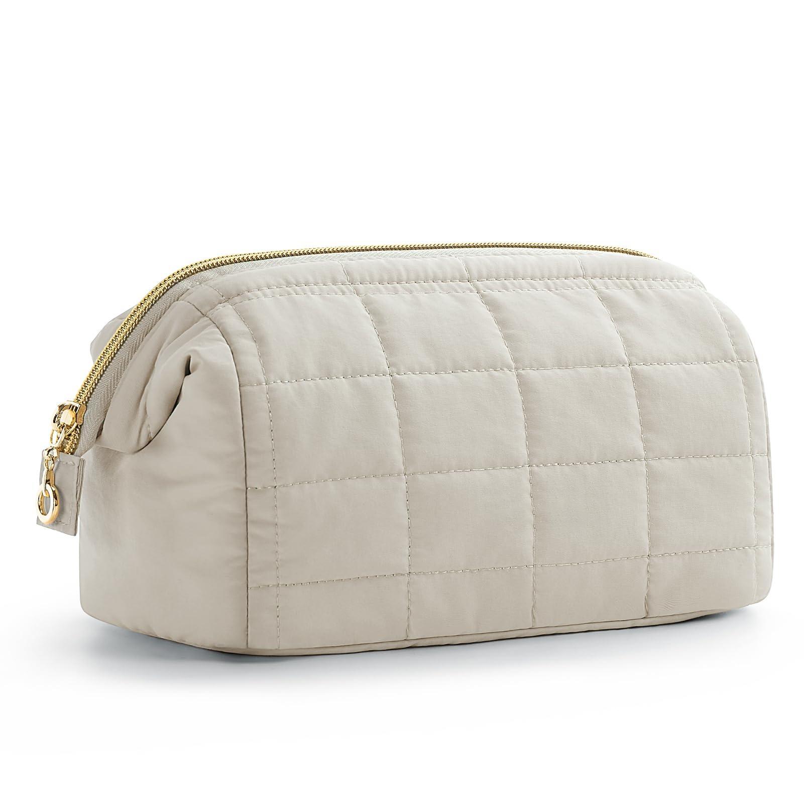 Feihg cross-border large-capacity cloud bag quilted down silk cott cosmetic bag portable travel storage waterproof toilet ba бежевый
Feihg cross-border large-capacity cloud bag quilted down silk cott cosmetic bag portable travel storage waterproof toilet ba бежевый