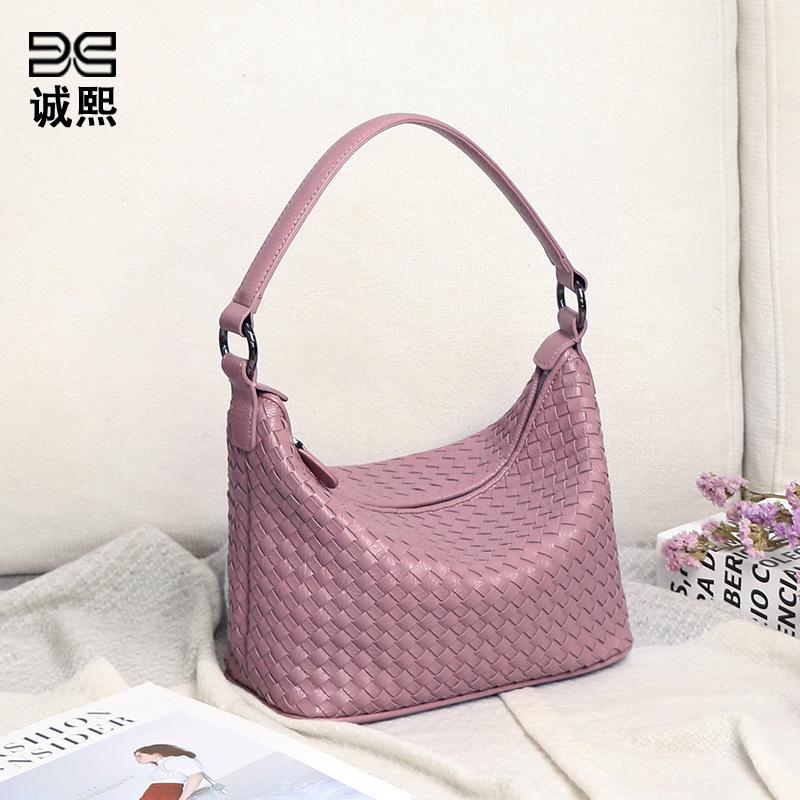 Hand-woven messenger bag, textured soft leather women s bag, casual shoulder underarm bag, large-capacity trendy bag.
Hand-woven messenger bag, textured soft leather women s bag, casual shoulder underarm bag, large-capacity trendy bag.