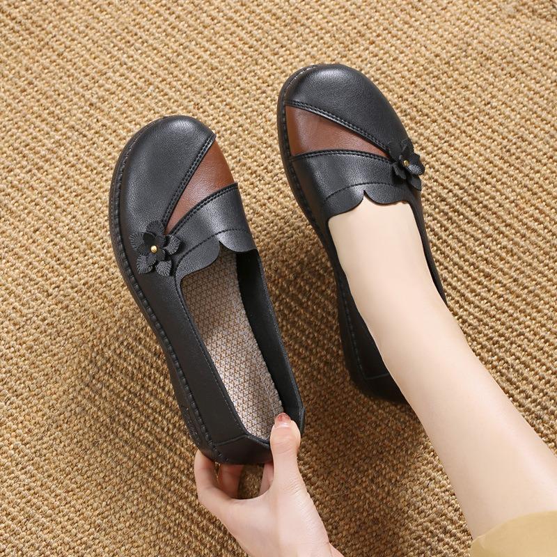 Mom shoes spring new shallow mouth shoes bag heel one pedal round head embroidered shoes medium and old soft sole single shoes women s shoes 41 чёрный
Mom shoes spring new shallow mouth shoes bag heel one pedal round head embroidered shoes medium and old soft sole single shoes women s shoes 41 чёрный