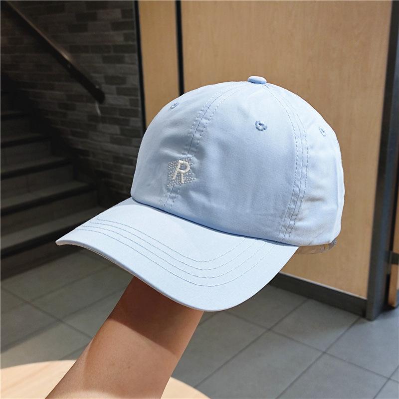 Soft top baseball cap women s spring summer solid color versatile casual fashion street shot curved brim R cap Adjustable
Soft top baseball cap women s spring summer solid color versatile casual fashion street shot curved brim R cap Adjustable