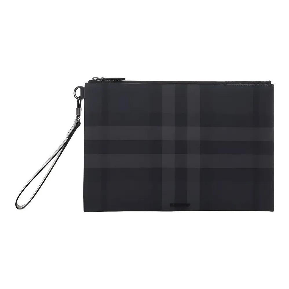 Чоловіча сумка-клатч Burberry Classic із застібкою-блискавкою з принтом перевірка, бавовняна, чорного кольору Gift Bag Package(Basic Package+Original Carry Bag) чорний
Чоловіча сумка-клатч Burberry Classic із застібкою-блискавкою з принтом перевірка, бавовняна, чорного кольору Gift Bag Package(Basic Package+Original Carry Bag) чорний
