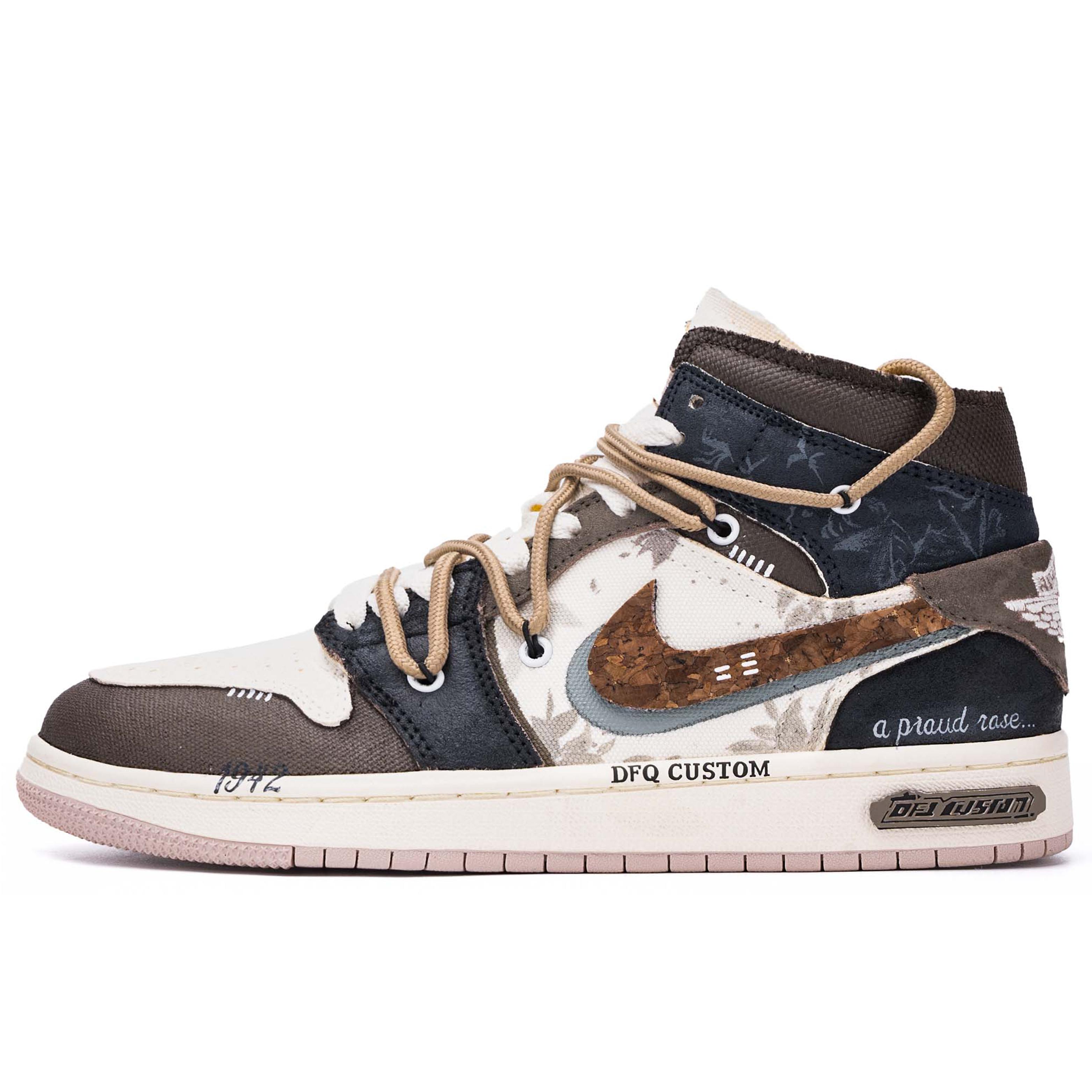 Jordan Air Jordan 1 ADCDAVINCI Custom, Wild High top Vintage Basketball Shoes Women s Brown Black DZ4466-102(TeamM-) 38
Jordan Air Jordan 1 ADCDAVINCI Custom, Wild High top Vintage Basketball Shoes Women s Brown Black DZ4466-102(TeamM-) 38
