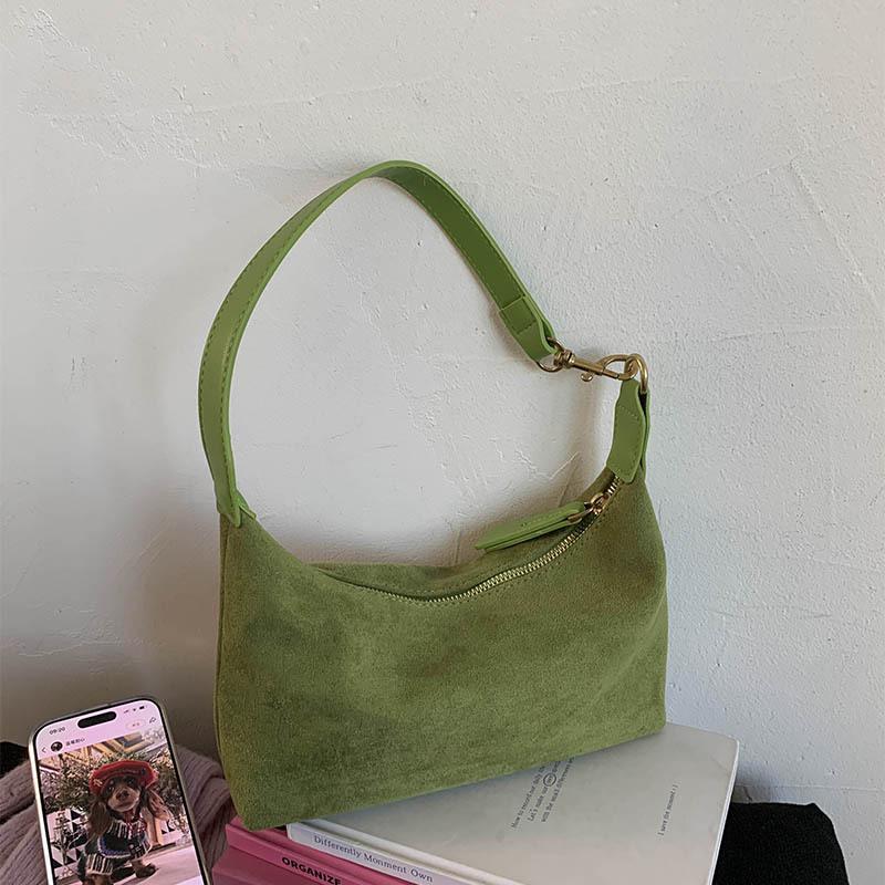 Frosted retro lunch box bag women s bag 2025 new niche design handbag commuter versatile shoulder messenger bag зелёный
Frosted retro lunch box bag women s bag 2025 new niche design handbag commuter versatile shoulder messenger bag зелёный