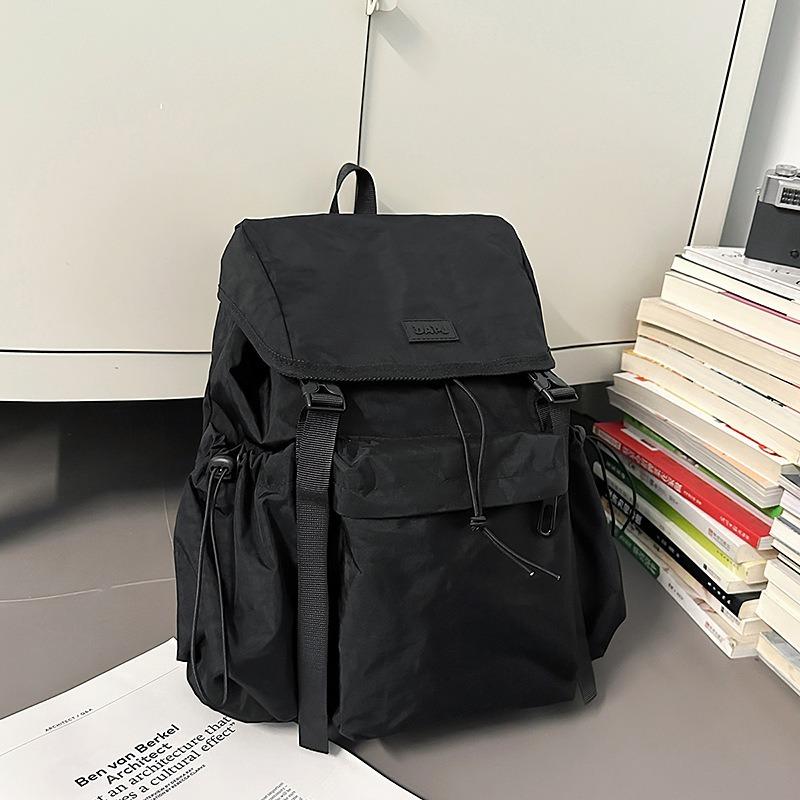 Outdoor large-capacity backpack men s and women s multi-pocket mountain climbing backpack college student computer bag чорний
Outdoor large-capacity backpack men s and women s multi-pocket mountain climbing backpack college student computer bag чорний