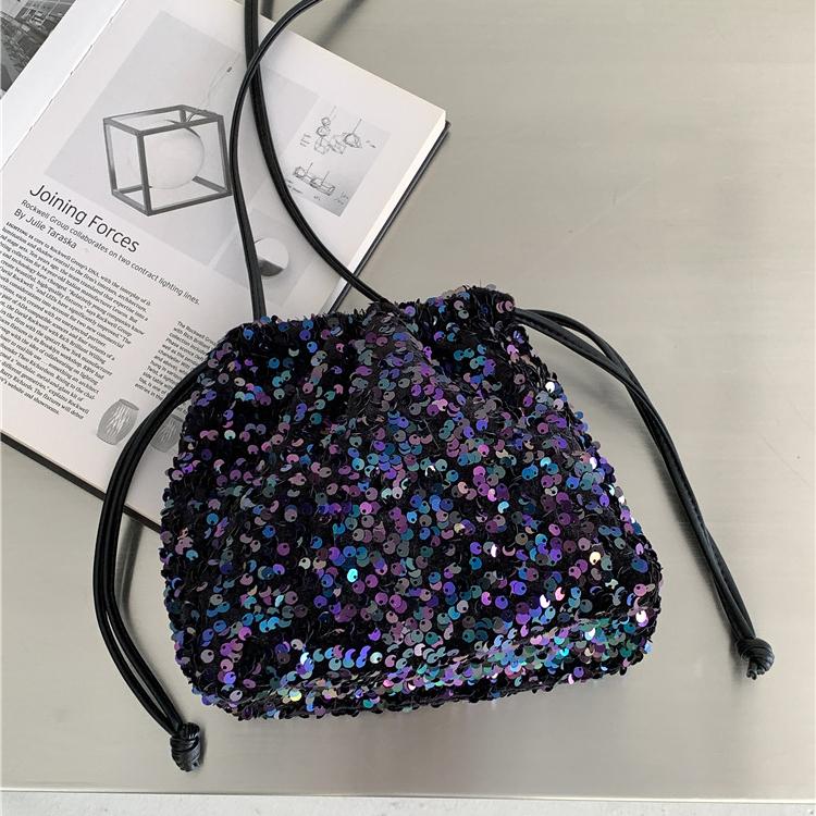 Shiny Sequins Bucket Bag String Soft Women Fashion Crossbody Bags Large Capacity Female Leisure Messenger Packs Texture Handbags (20cm Max Length 30cm) синий
Shiny Sequins Bucket Bag String Soft Women Fashion Crossbody Bags Large Capacity Female Leisure Messenger Packs Texture Handbags (20cm Max Length 30cm) синий