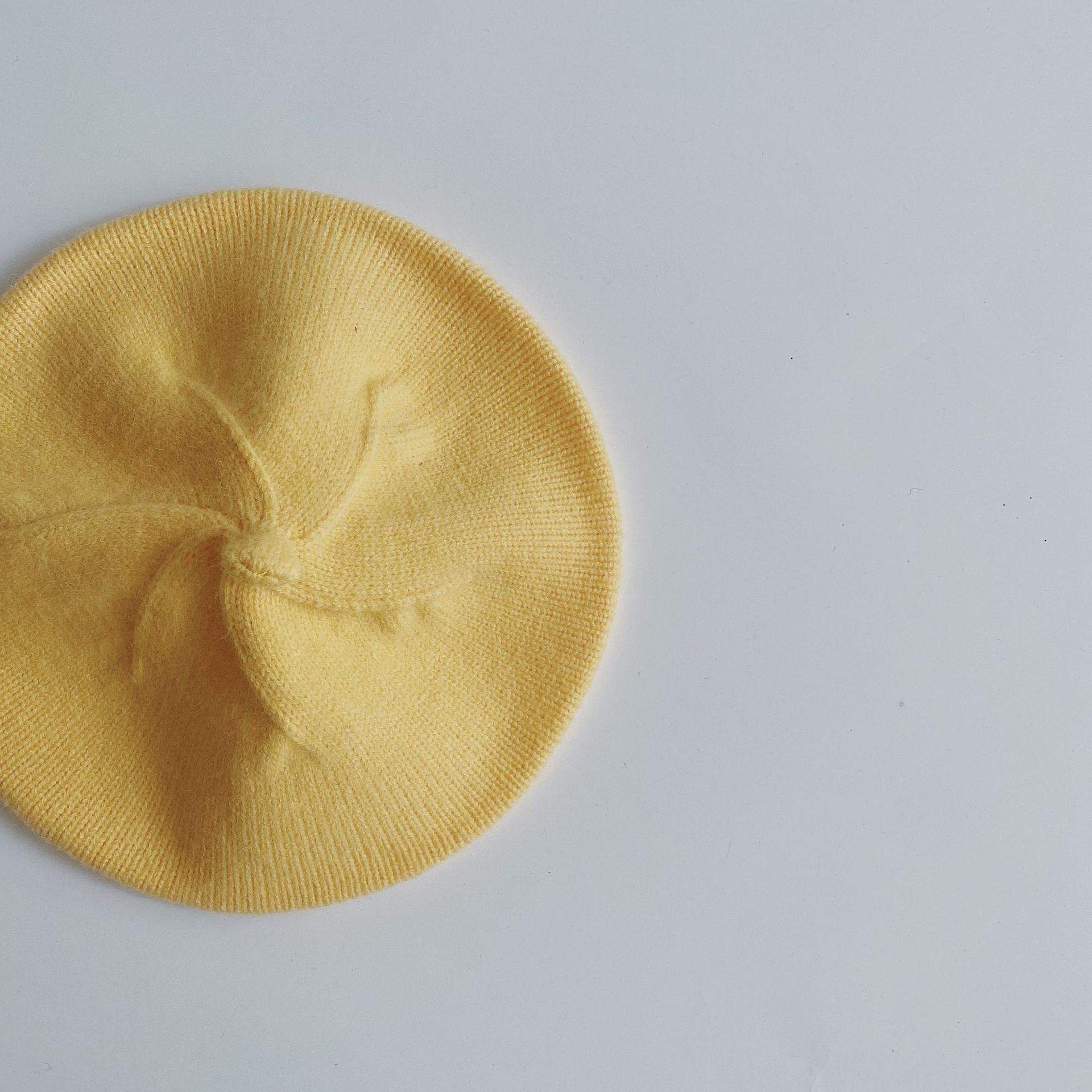 Soft Yarn Knitted Beret Autumn and Winter Baby Hat for Newborn Infant Girl Cute Warm Beanie Toddler Childrens Cap
Soft Yarn Knitted Beret Autumn and Winter Baby Hat for Newborn Infant Girl Cute Warm Beanie Toddler Childrens Cap