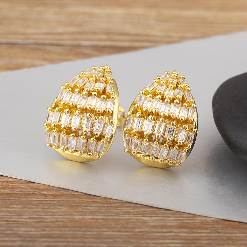 Nidin Classic New Design Waterdrop Shape Pave White/Colorful Zircon Stud Earrings For Women Light Luxury Ear Jewelry Accessories белый
Nidin Classic New Design Waterdrop Shape Pave White/Colorful Zircon Stud Earrings For Women Light Luxury Ear Jewelry Accessories белый