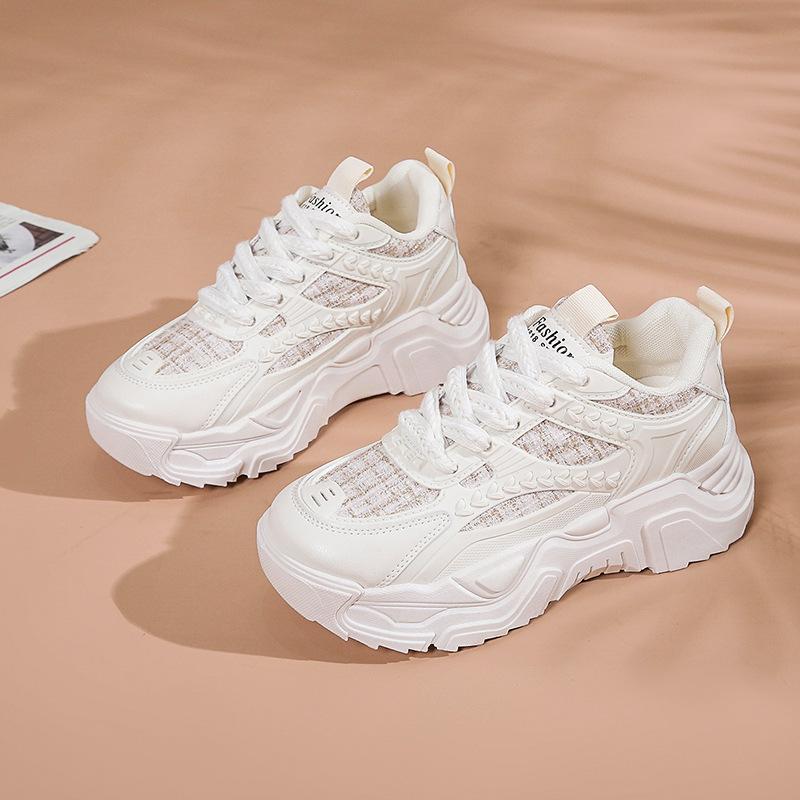 Спортивная женская обувь Новая осенняя мода Корейские одинарные туфли Повседневная обувь на толстой подошве для женщин Беговые кроссовки на шнуровке Папины кроссовки 40
Спортивная женская обувь Новая осенняя мода Корейские одинарные туфли Повседневная обувь на толстой подошве для женщин Беговые кроссовки на шнуровке Папины кроссовки 40