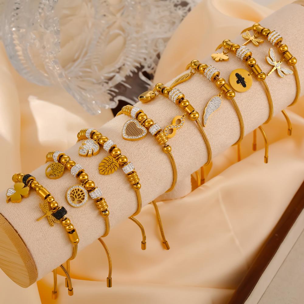 Браслет в стиле ретро с бриллиантами в этническом стиле, браслет с геометрическим узором, аксессуары, женский комплект из титановой стали с позолотой
Браслет в стиле ретро с бриллиантами в этническом стиле, браслет с геометрическим узором, аксессуары, женский комплект из титановой стали с позолотой