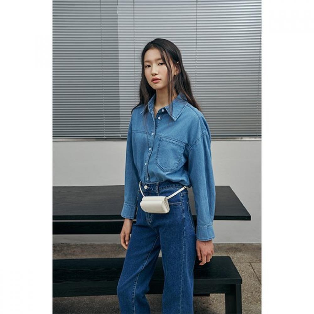 Lap Loose Fit Crop Denim Shirt Ar1db360 LI (light indigo)/FF
Lap Loose Fit Crop Denim Shirt Ar1db360 LI (light indigo)/FF