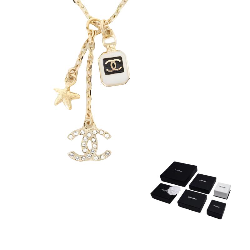 CHANEL coco logo design necklace women s gold золотий
CHANEL coco logo design necklace women s gold золотий
