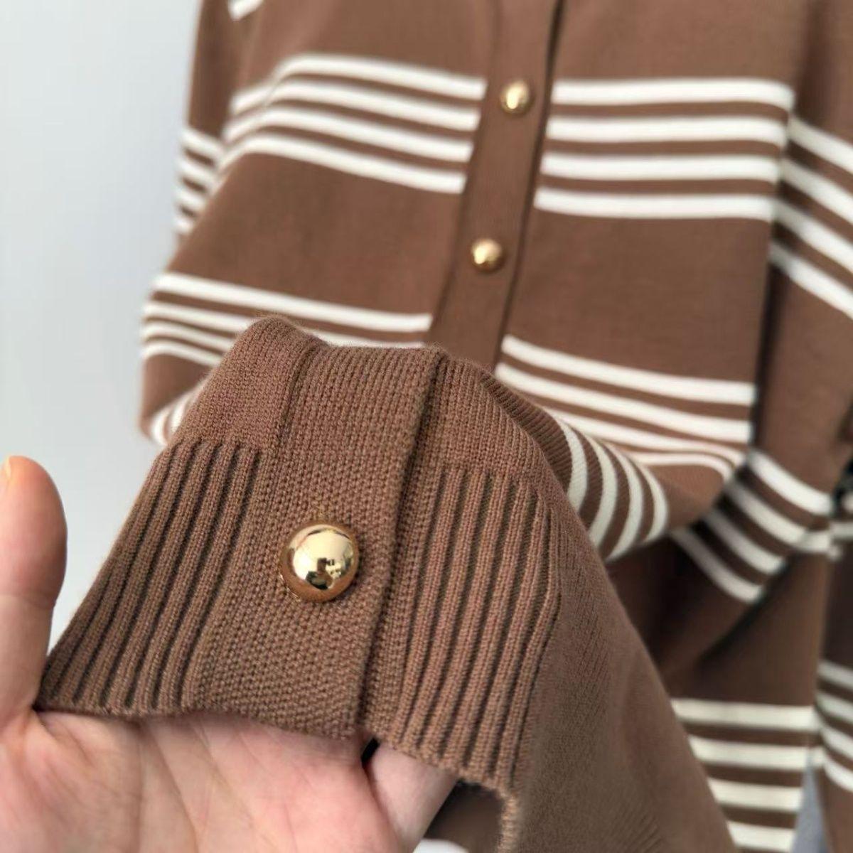 Korean Striped Long Sleeve Cardigan for Women – Spring/Autumn 2026, Loose Knit Outerwear Top S абрикосовий/верблюд
Korean Striped Long Sleeve Cardigan for Women – Spring/Autumn 2026, Loose Knit Outerwear Top S абрикосовий/верблюд