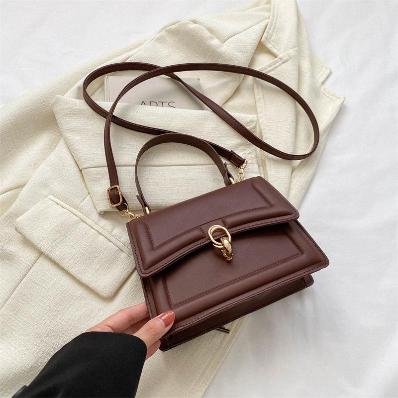 Autumn new fashion bag women s large-capacity casual handbag trend line casual shoulder messenger bag women
Autumn new fashion bag women s large-capacity casual handbag trend line casual shoulder messenger bag women