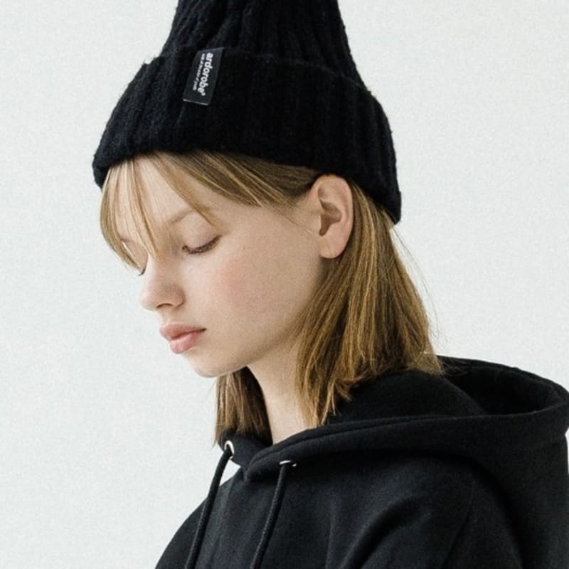 ARDOROBE LOGO LABEL BENIE WATCH cap AAC193001-BK FREE
ARDOROBE LOGO LABEL BENIE WATCH cap AAC193001-BK FREE