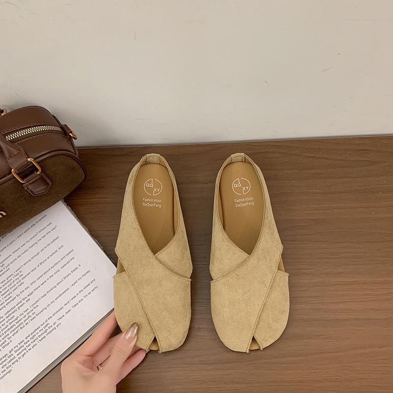 Niche design sense retro baotou half slippers women s summer wear fashion temperament one pedal casual beach Roman shoes 35 бежевый
Niche design sense retro baotou half slippers women s summer wear fashion temperament one pedal casual beach Roman shoes 35 бежевый