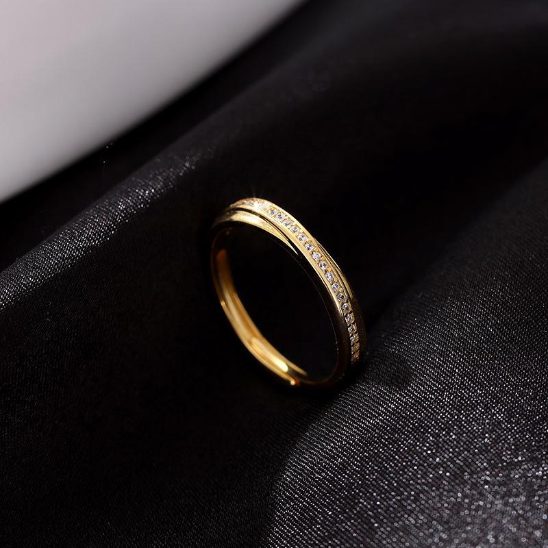 Кольцо для пары Banyan Tree S925 Silver Mobius - минималистичное унисекс-украшение класса люкс на День святого Валентина female, adjustable opening золотой
Кольцо для пары Banyan Tree S925 Silver Mobius - минималистичное унисекс-украшение класса люкс на День святого Валентина female, adjustable opening золотой