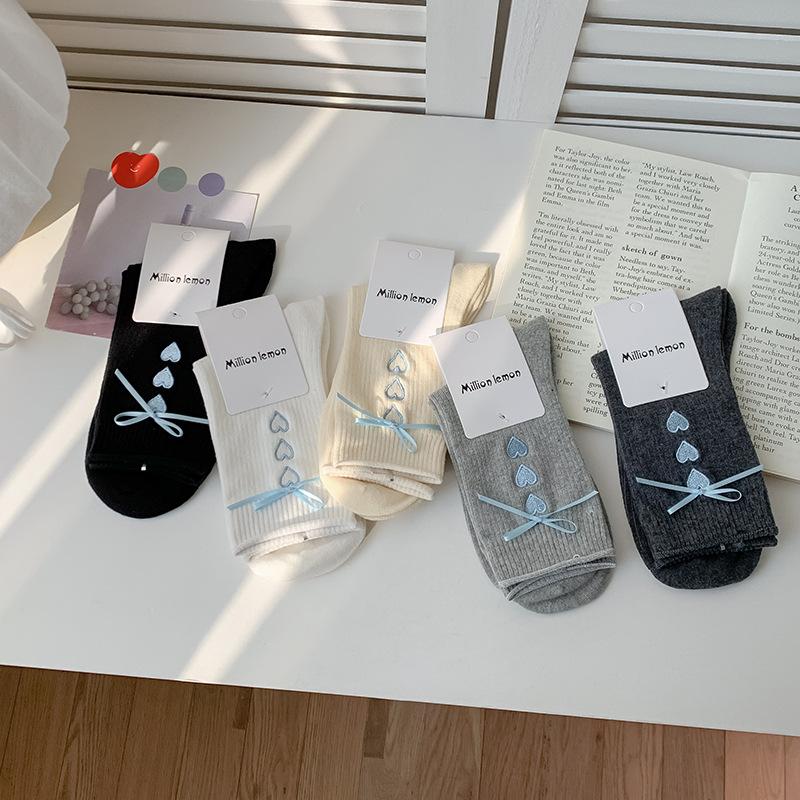 Bow-shaped Heart-shaped Mid-calf Socks for Girls, Cute Cotton Socks for Spring and Autumn, Commuter Casual Socks for Ladies 1 pair
Bow-shaped Heart-shaped Mid-calf Socks for Girls, Cute Cotton Socks for Spring and Autumn, Commuter Casual Socks for Ladies 1 pair