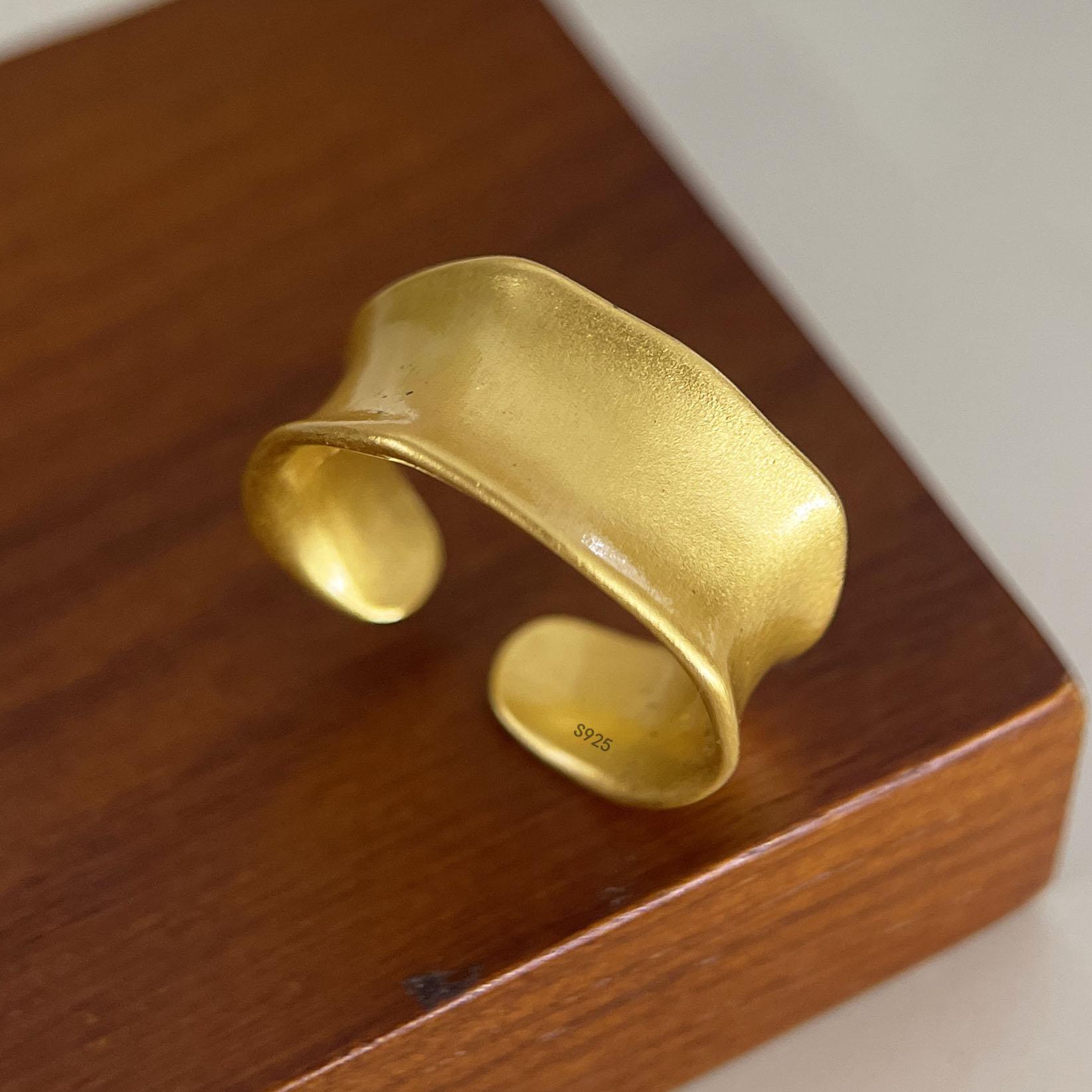 BF CLUB 925 Sterling Rings for Women Simple Geometric Handmade Irregular Retro Gold Shinning Ring Allergy For Birthday Gift resizable
BF CLUB 925 Sterling Rings for Women Simple Geometric Handmade Irregular Retro Gold Shinning Ring Allergy For Birthday Gift resizable