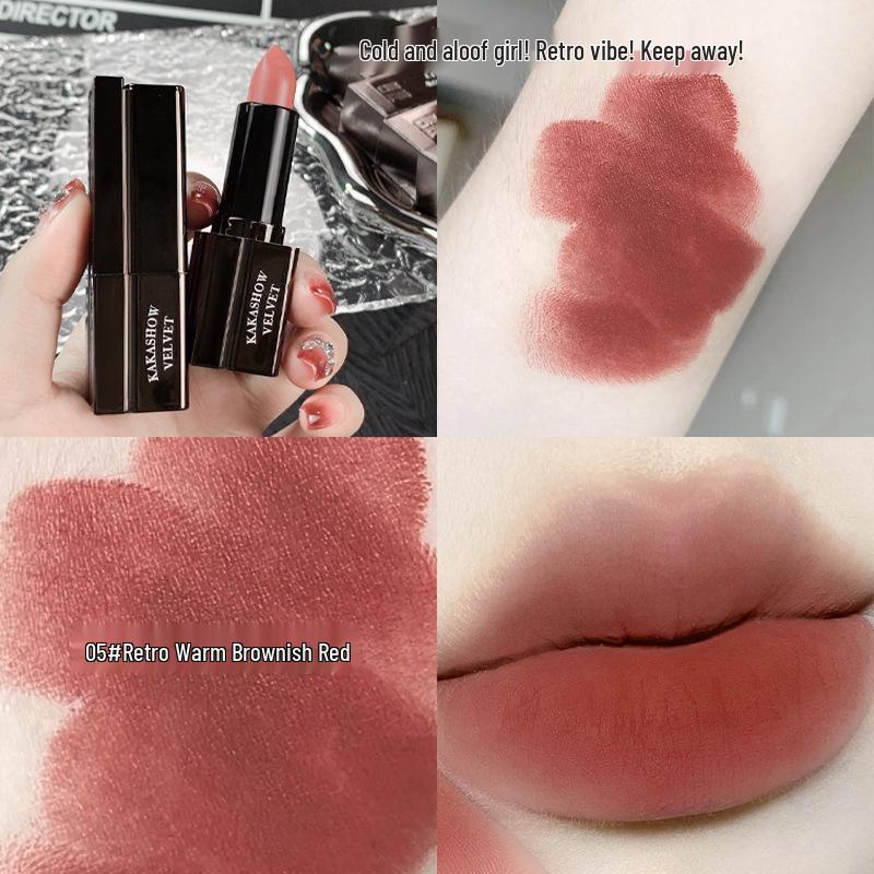 Kakashow Velvet Matte Lipstick: Autumn & Winter Whitening Collection 3.8g
Kakashow Velvet Matte Lipstick: Autumn & Winter Whitening Collection 3.8g