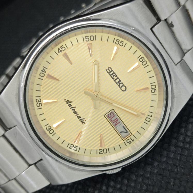 Б/У винтажные часы SEIKO 5 AUTO 7009A JAPAN MENS D/D GOLDEN WATCH 608e-a316006-9 SKU608e-a316006
Б/У винтажные часы SEIKO 5 AUTO 7009A JAPAN MENS D/D GOLDEN WATCH 608e-a316006-9 SKU608e-a316006