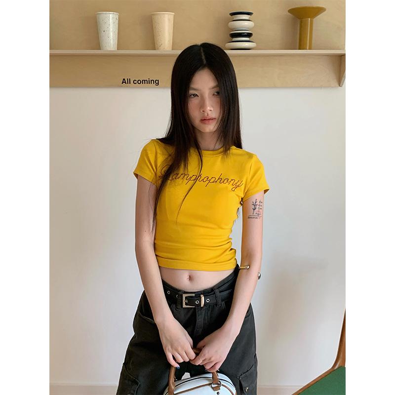 Лето 2025 Женская желтая футболка с круглым вырезом и стразами - Приталенный дизайн горячей девушки Medium жёлтый
Лето 2025 Женская желтая футболка с круглым вырезом и стразами - Приталенный дизайн горячей девушки Medium жёлтый