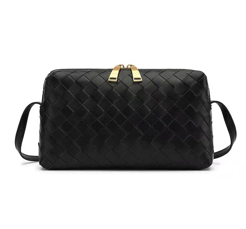 Сумка через плечо Baodiejia из овчины ручной работы - модный корейский стиль, классическая универсальная сумка-мессенджер 28*4*15
Сумка через плечо Baodiejia из овчины ручной работы - модный корейский стиль, классическая универсальная сумка-мессенджер 28*4*15