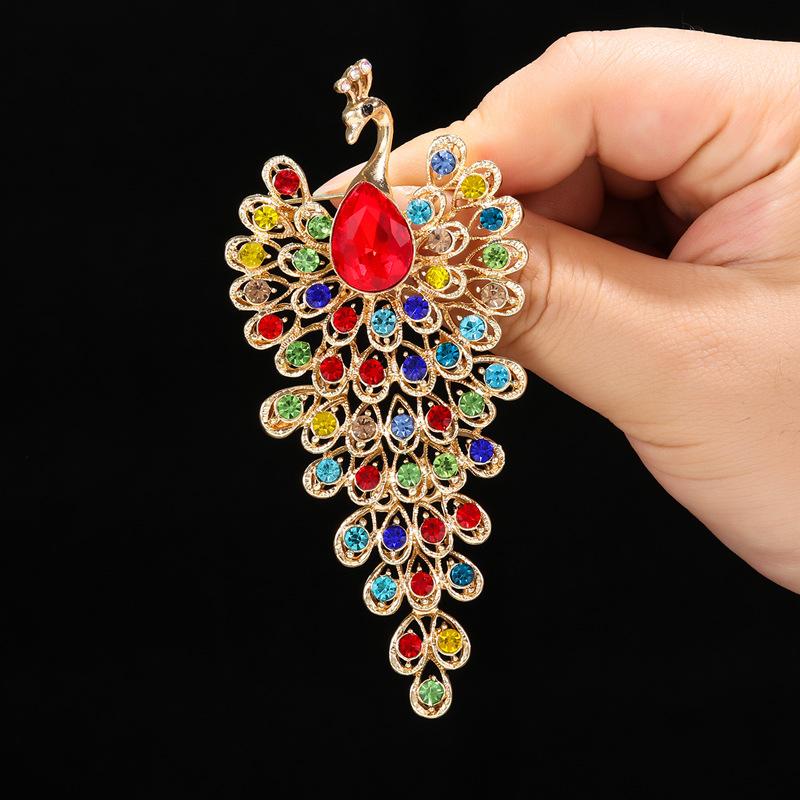 Fashion Diamond Peacock Brooch Women s High-end Exquisite Niche High-end Light Luxury Brooch Clothes Accessories Pin
Fashion Diamond Peacock Brooch Women s High-end Exquisite Niche High-end Light Luxury Brooch Clothes Accessories Pin