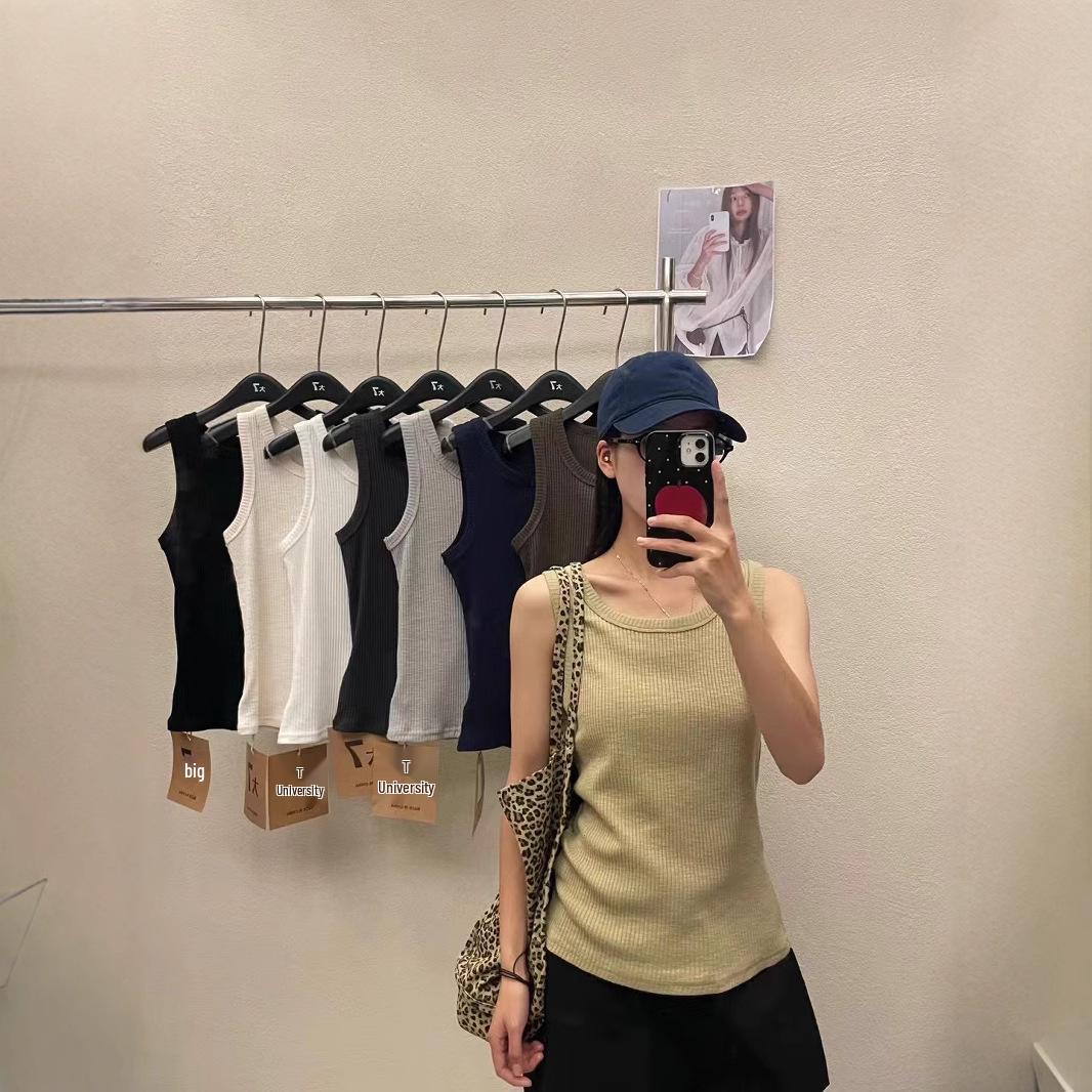 Plus Size Women s Ribbed Tank Top: Korean Style, Loose Fit, Stretchy, Solid Color, Spring/Summer Collection (78029) One Size L
Plus Size Women s Ribbed Tank Top: Korean Style, Loose Fit, Stretchy, Solid Color, Spring/Summer Collection (78029) One Size L
