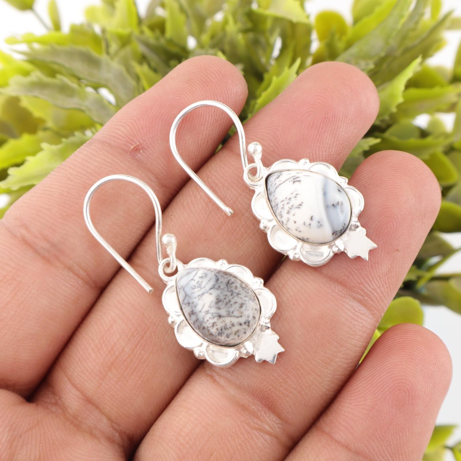 Natural Dendritic Opal Gemstone 925 Solid Silver Handmade Jewelry Girls Earrings EE-163-30
Natural Dendritic Opal Gemstone 925 Solid Silver Handmade Jewelry Girls Earrings EE-163-30