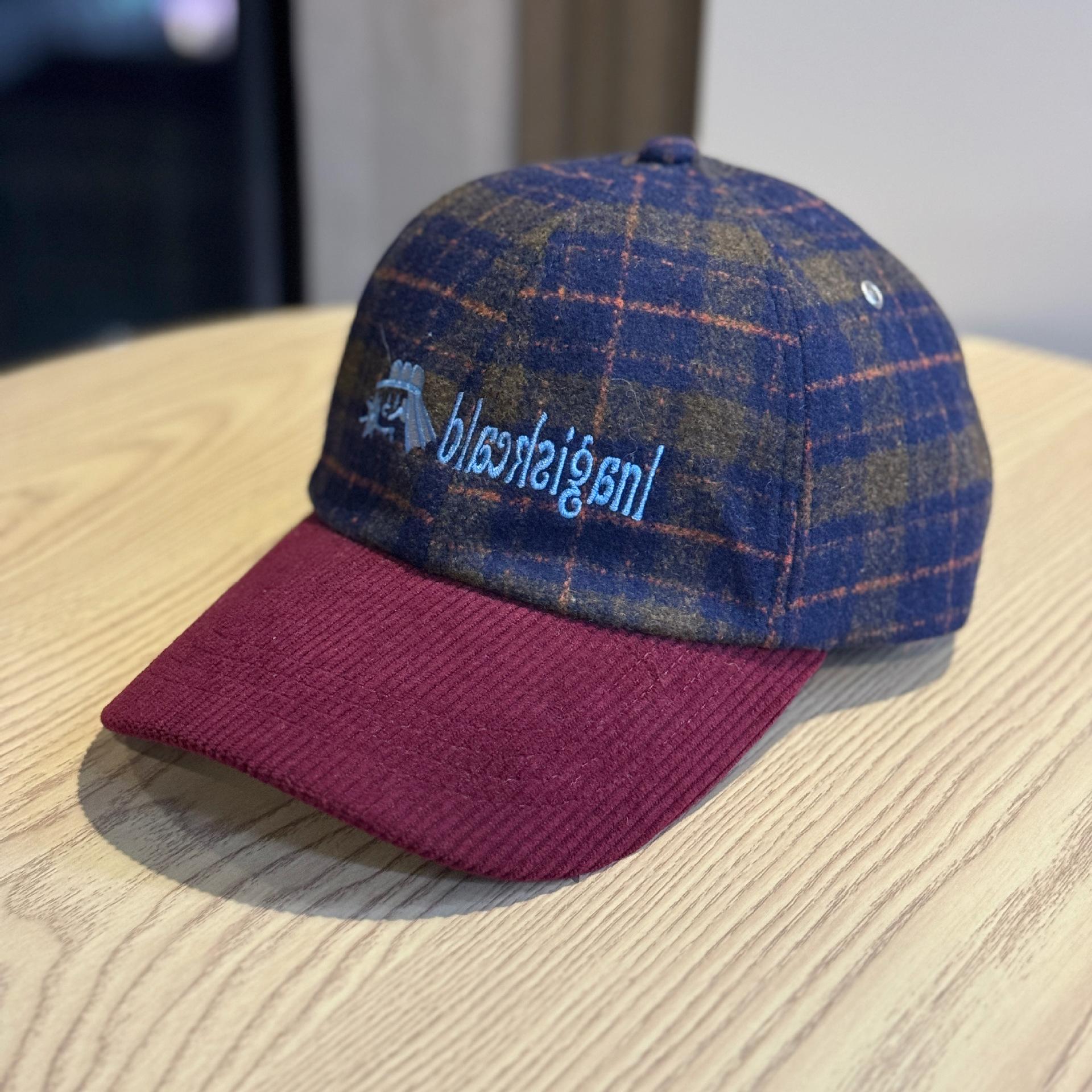 Korean-style winter corduroy baseball cap that makes the face look smaller, with a deeper and wider fit for larger faces, in Ankara red, suitable for Adult54-60Adjustable темно-синього кольору
Korean-style winter corduroy baseball cap that makes the face look smaller, with a deeper and wider fit for larger faces, in Ankara red, suitable for Adult54-60Adjustable темно-синього кольору