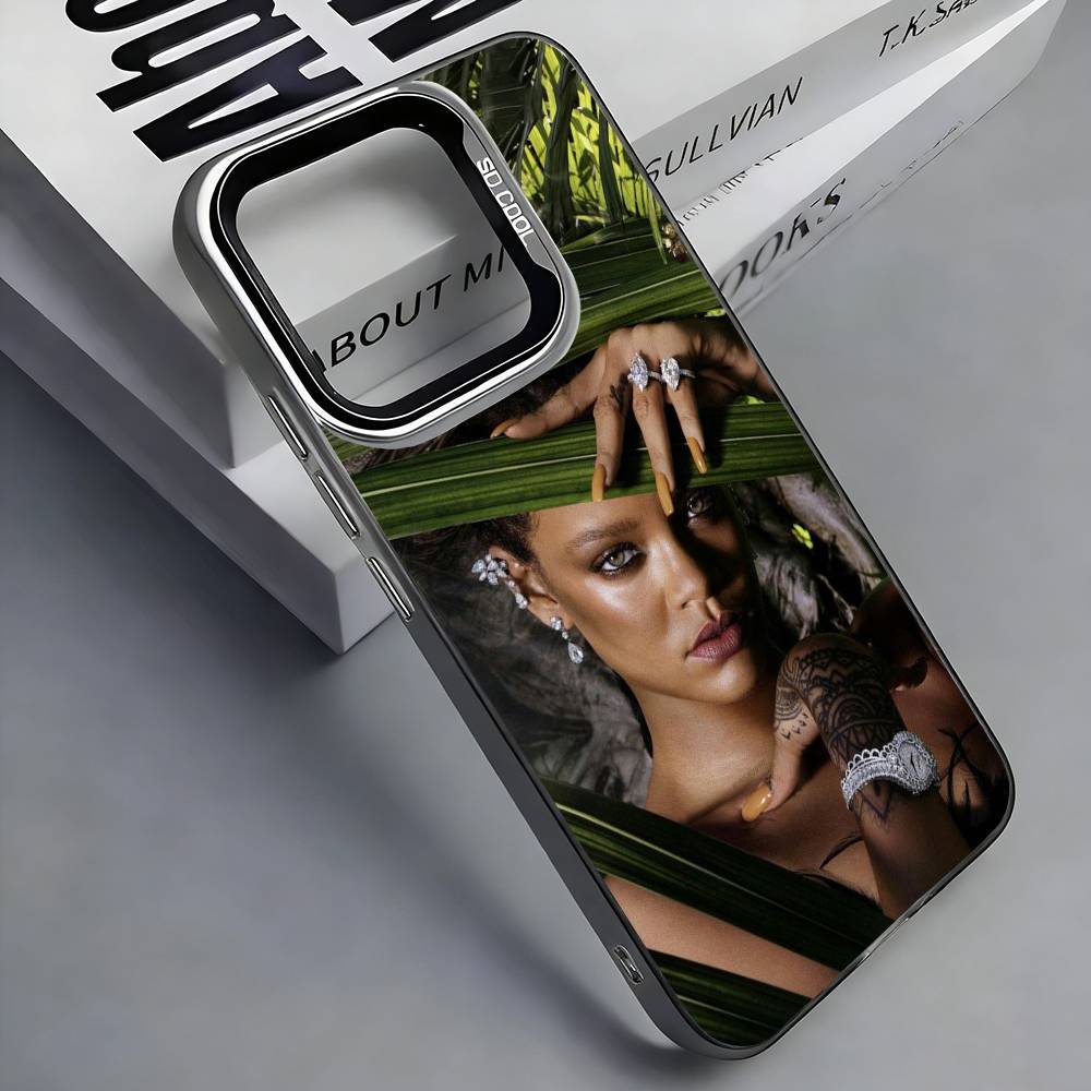 Singer R-Rihanna Phone Case For iPhone 17,16,15,14,13,12,11 Plus,Pro Max,Colored Silver Phone Case iPhone15
Singer R-Rihanna Phone Case For iPhone 17,16,15,14,13,12,11 Plus,Pro Max,Colored Silver Phone Case iPhone15