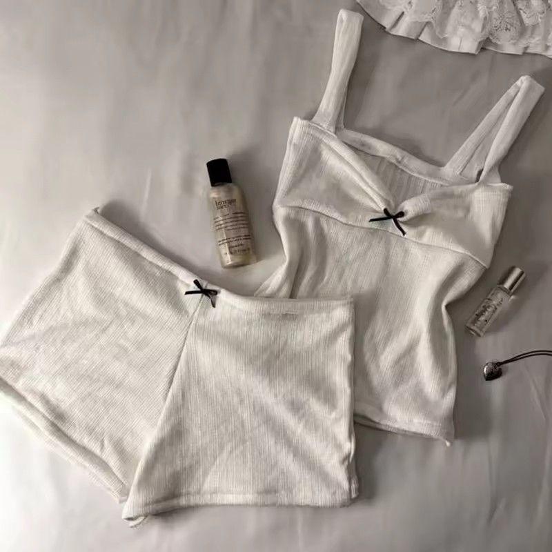 Y2g Fashion Summer V-neck Pullover American Sexy Gyaru Short Letter Short sleeve Short dress Casual Set Women clothes White Suit L
Y2g Fashion Summer V-neck Pullover American Sexy Gyaru Short Letter Short sleeve Short dress Casual Set Women clothes White Suit L