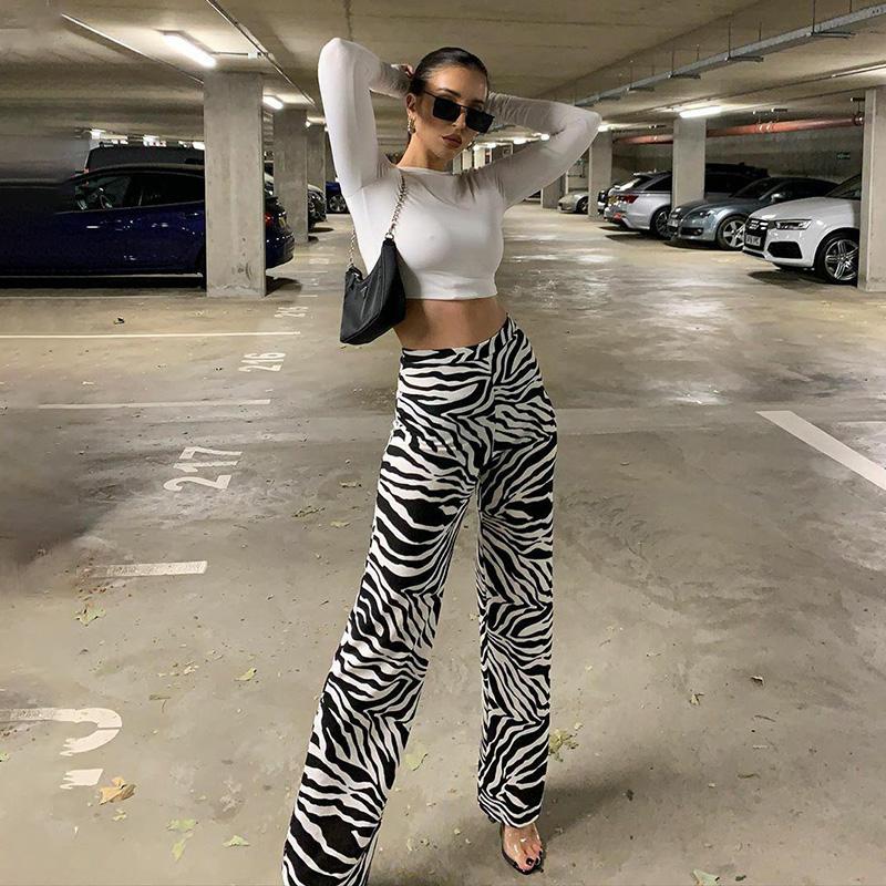 WannaThis Zebra Print Широкие брюки Брюки Сексуальные высокая талия Осень Женщины 2022 Мода Повседневная Женская уличная одежда
WannaThis Zebra Print Широкие брюки Брюки Сексуальные высокая талия Осень Женщины 2022 Мода Повседневная Женская уличная одежда