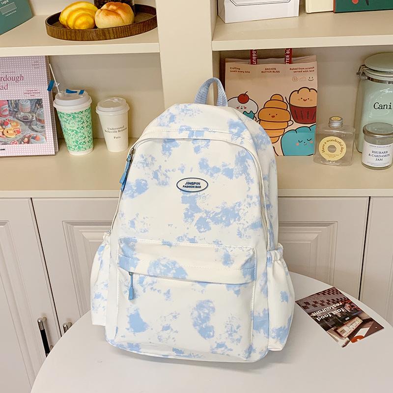 Рюкзак в японском и корейском стиле с градиентным тай-дай, нишевый дизайн, высокая ценность, большая вместимость, женский рюкзак, рюкзак для отдыха и путешествий .
Рюкзак в японском и корейском стиле с градиентным тай-дай, нишевый дизайн, высокая ценность, большая вместимость, женский рюкзак, рюкзак для отдыха и путешествий .