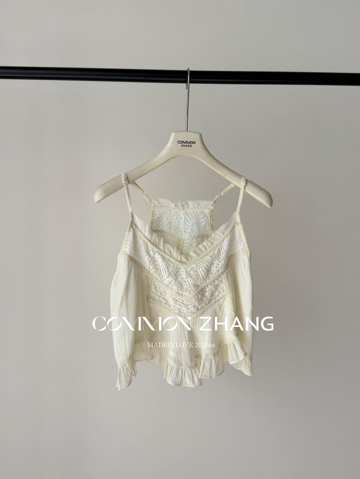 CZ ZHANG Women s Lace Trim V-Neck Tencel Camisole A-line Vest - Style C14316-A Large абрикосовый
CZ ZHANG Women s Lace Trim V-Neck Tencel Camisole A-line Vest - Style C14316-A Large абрикосовый