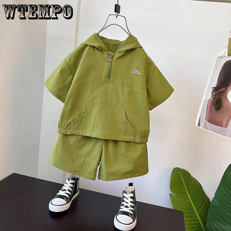 Boys Summer Short Sleeved Hooded Set Casual Two-piece Set Handsome Baby Set 140 зелений
Boys Summer Short Sleeved Hooded Set Casual Two-piece Set Handsome Baby Set 140 зелений