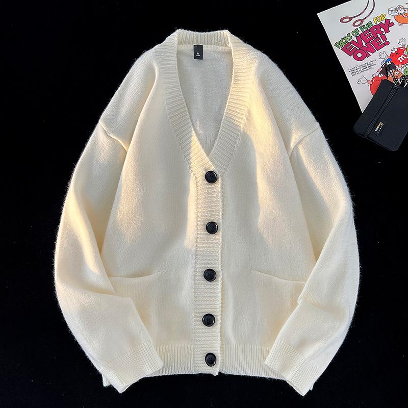 Men s Retro V-neck Cardigan Sweater – Trendy Knitwear, Warm, Single-breasted, Loose Fit, Perfect for Autumn/Winter. XXL миндальный/белый
Men s Retro V-neck Cardigan Sweater – Trendy Knitwear, Warm, Single-breasted, Loose Fit, Perfect for Autumn/Winter. XXL миндальный/белый