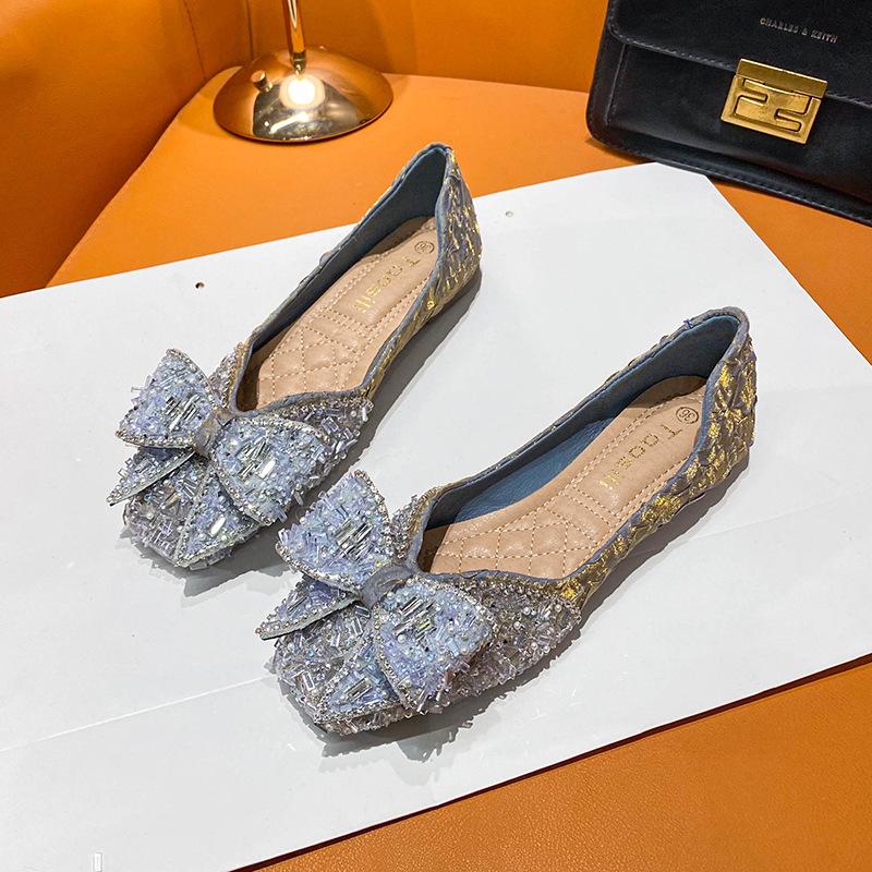 Flat bottom pearl single shoes women s new temperament summer beanie shoes ladyshoes large size women s shoes 43 синій
Flat bottom pearl single shoes women s new temperament summer beanie shoes ladyshoes large size women s shoes 43 синій