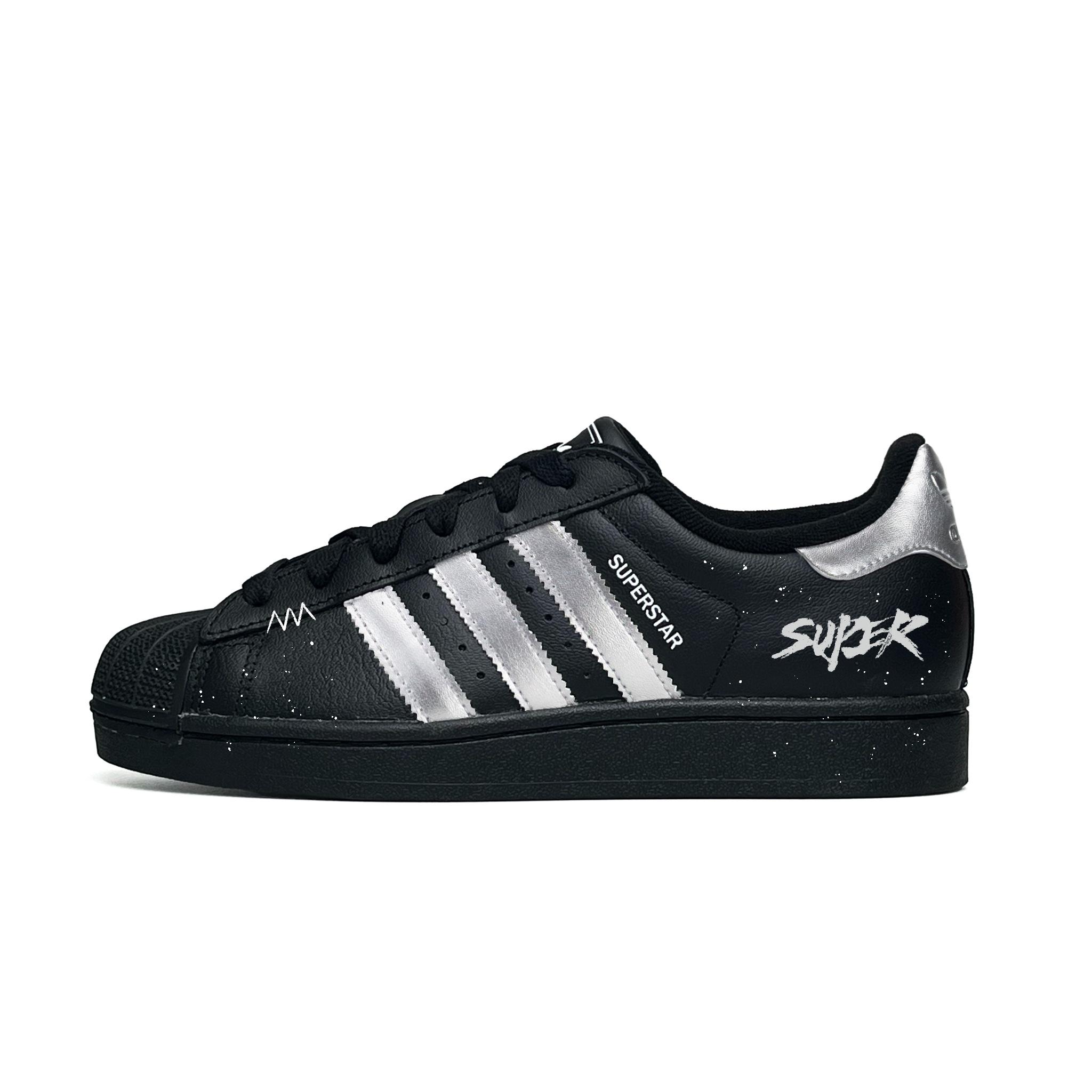 Adidas Originals Superstar 2 WAO Slip Resistant Abrasion Resistant Low top Skateboard Shoes Unisex Black Silver JI0079(Team531-Super) 36⅔
Adidas Originals Superstar 2 WAO Slip Resistant Abrasion Resistant Low top Skateboard Shoes Unisex Black Silver JI0079(Team531-Super) 36⅔