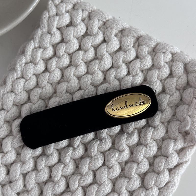 Vintage Gold Label Black Velvet Barrettes Women s High-Grade Bangs Side Broken Hair BB Clips Hairpin Female Hair Accessories чорний
Vintage Gold Label Black Velvet Barrettes Women s High-Grade Bangs Side Broken Hair BB Clips Hairpin Female Hair Accessories чорний
