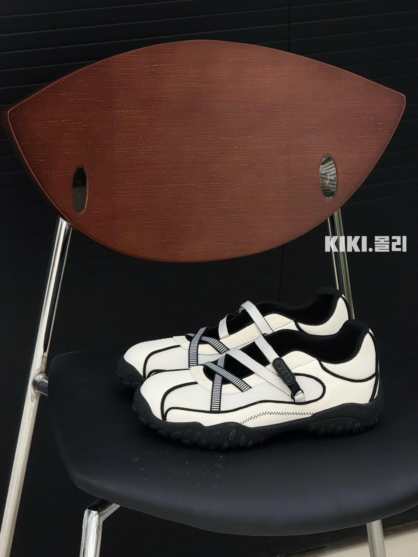 Thick-soled sports style Mary Jane shoes women s summer new hollow ballet shoes soft-soled casual 39
Thick-soled sports style Mary Jane shoes women s summer new hollow ballet shoes soft-soled casual 39