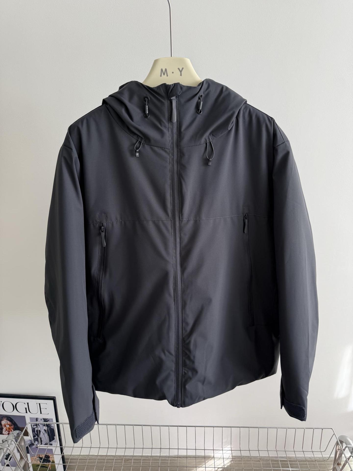 High-Quality Hooded Windbreaker Jacket with Large Pockets for Couples - Autumn/Winter Warm Down Cotton 2XL графітовий сірий колір
High-Quality Hooded Windbreaker Jacket with Large Pockets for Couples - Autumn/Winter Warm Down Cotton 2XL графітовий сірий колір
